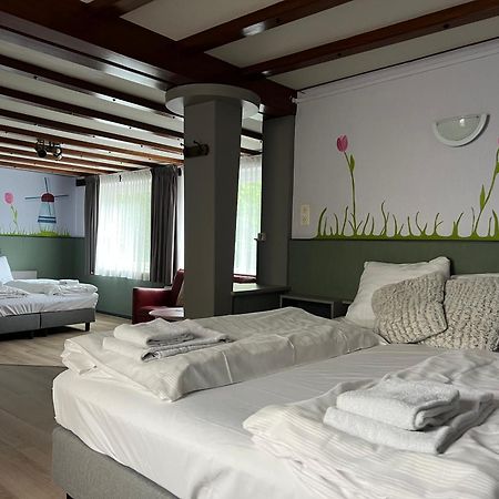 Hotel Gaudi Valkenburg aan de Geul Ngoại thất bức ảnh
